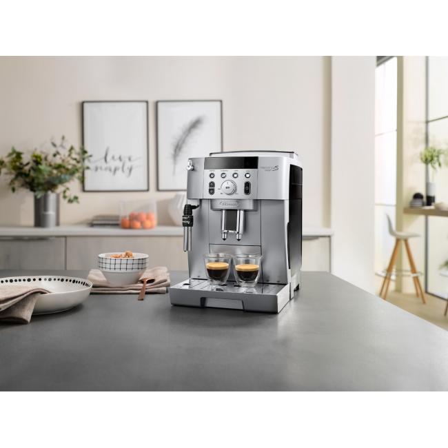 DeLonghi | Espresso with Grinder | Magnifica S Smart | Silver | FEB2533.SB