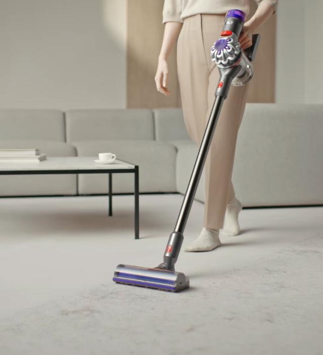 Dyson V8 Animal Handheld Vacuum Cleaner | Up to 115AW Suction Power | 40 Mins Run Time